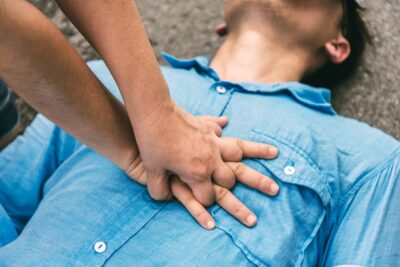 When should you start CPR?