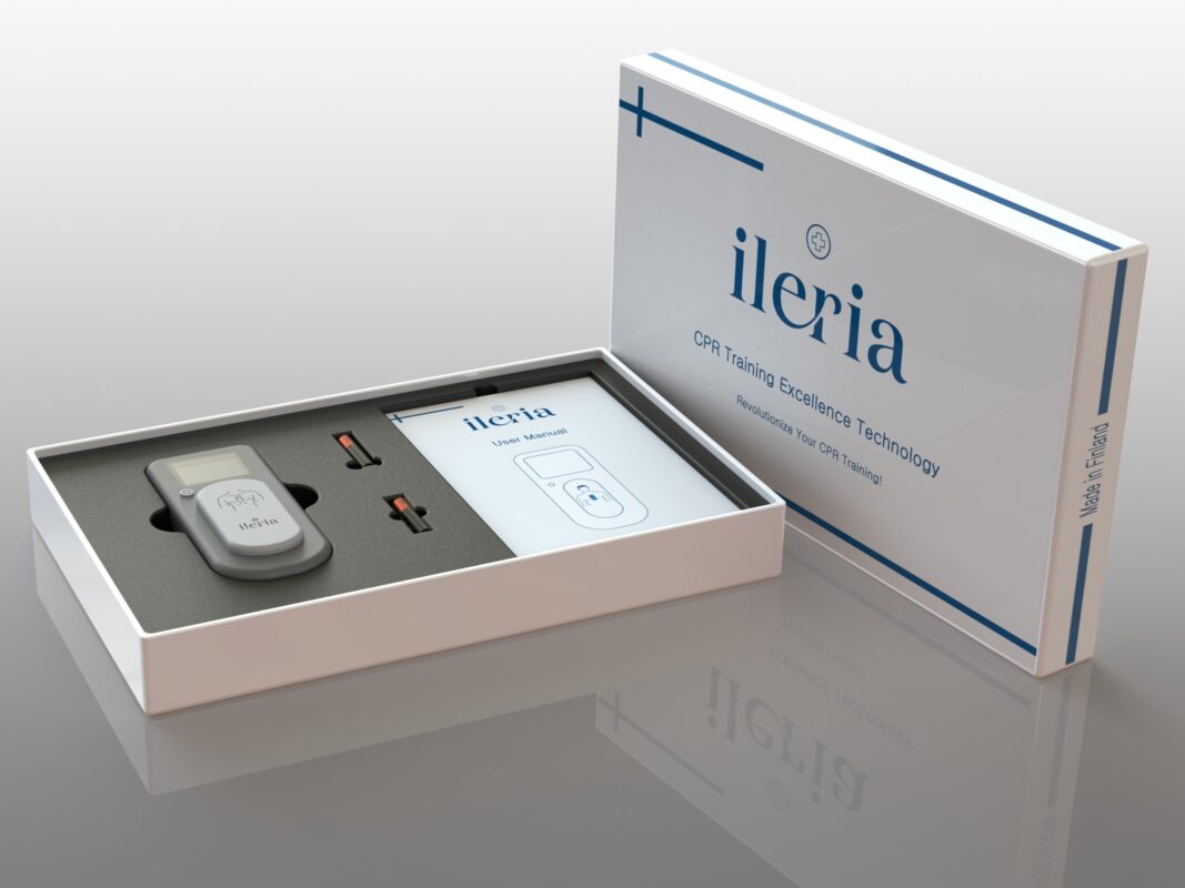 Ileria CPR Feedback Device with its hard box - a life saving technology for training first aid and CPR