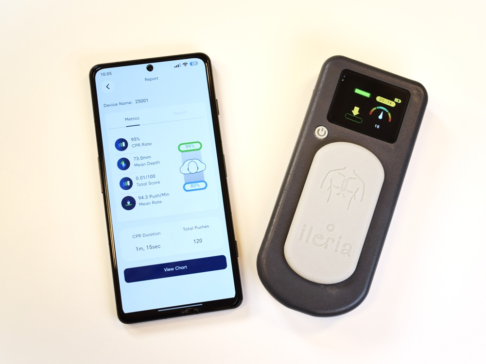 Ileria CPR feedback device version 11 - Ileria CPR Feedback training technology