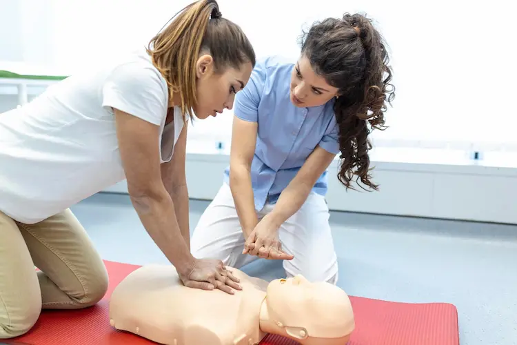 Ileria CPR training device for first aid - Ileria CPR Feedback training technology