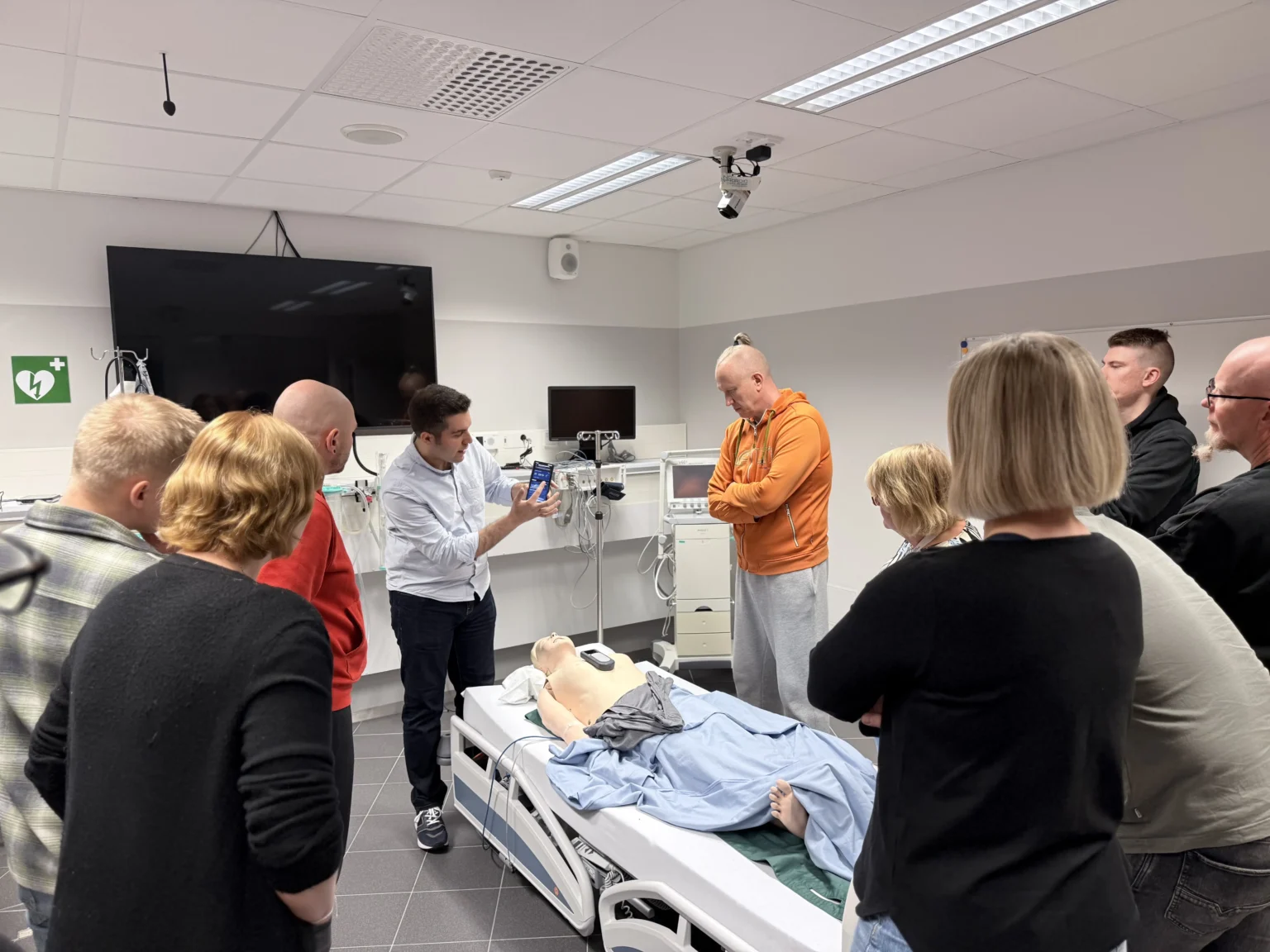 Compression results from the Ileria CPR app shown to the clinical education team